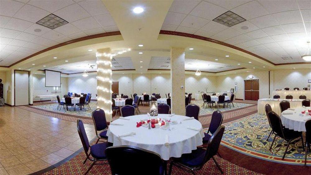 Holiday Inn Quincy By Ihg Zewnętrze zdjęcie
