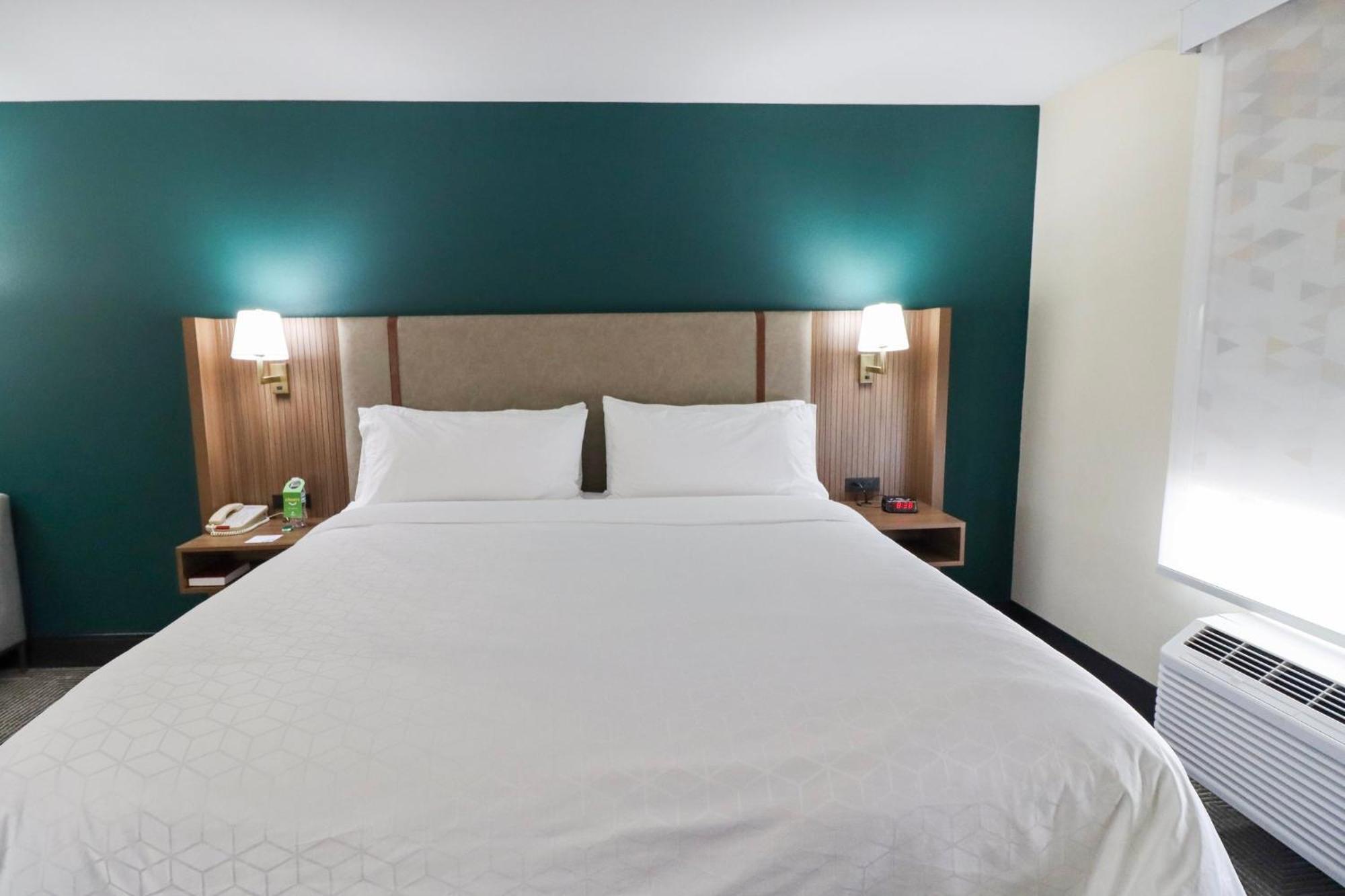 Holiday Inn Quincy By Ihg Zewnętrze zdjęcie