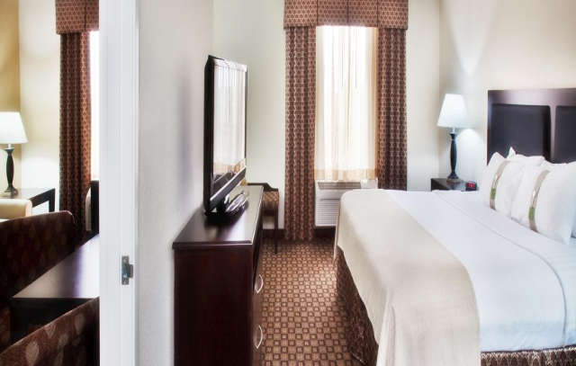 Holiday Inn Quincy By Ihg Zewnętrze zdjęcie